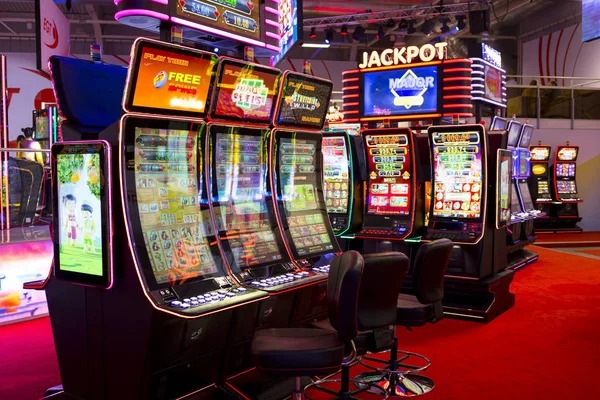Live bingo room on login ambon4d with caller and card display